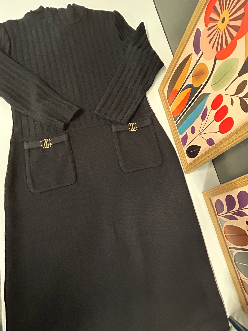 St. John vintage Santana knit mock turtleneck dress size 6